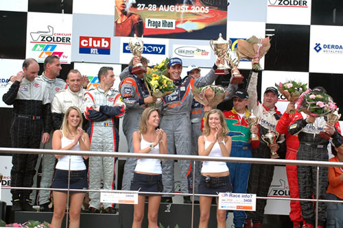 Patric Derdaele op het podium tijdens 24 Uren van Zolder